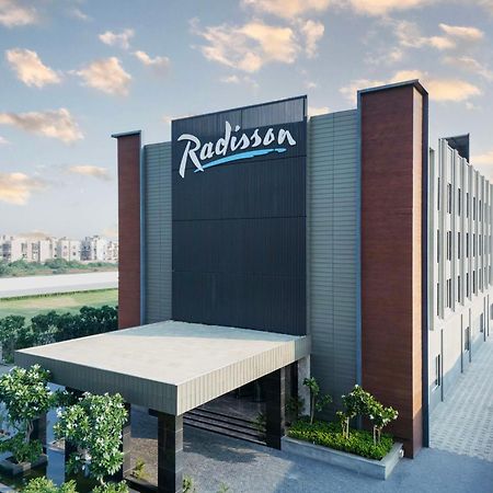 Radisson Hotel Vrindāvan Zewnętrze zdjęcie