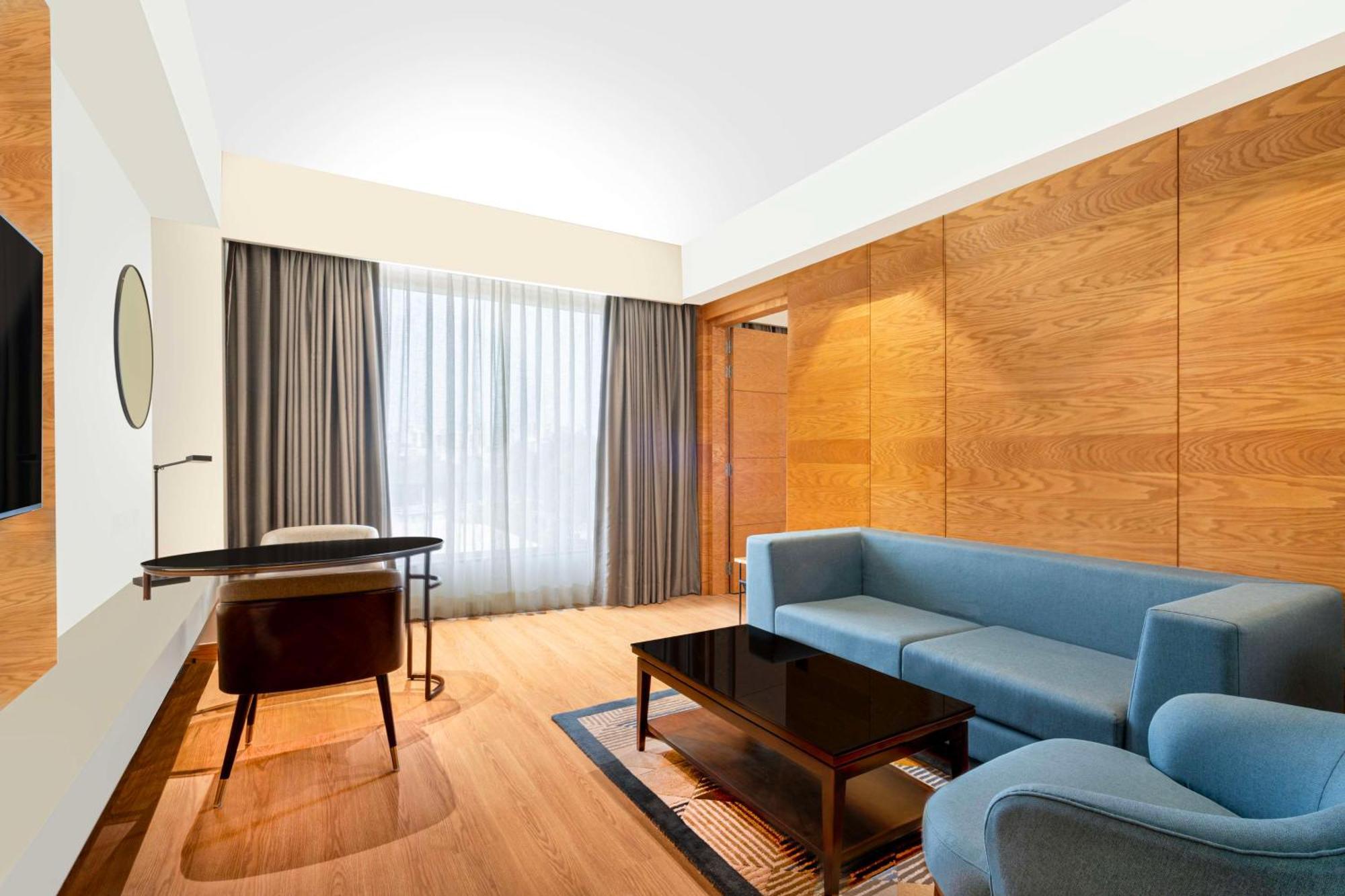 Radisson Hotel Vrindāvan Zewnętrze zdjęcie